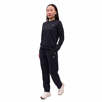 AWDV962-1 Свитшот Essentials черный